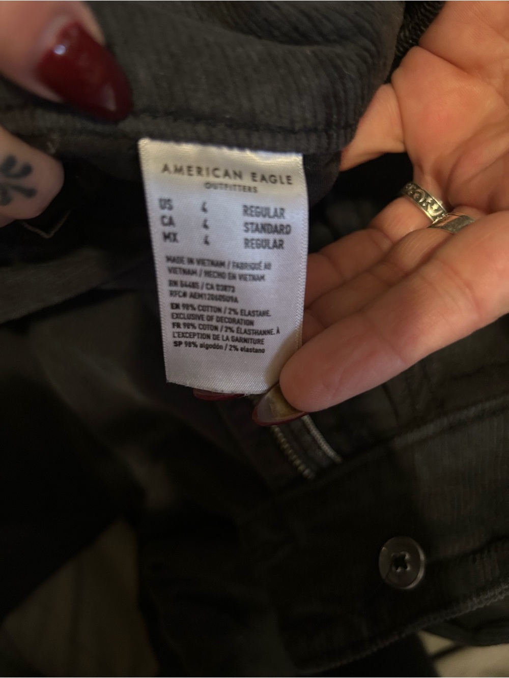 American Eagle Outfitters Slim Women’s Jeans in Black flares